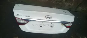 Complete Boot Sonata 2011 to 2014