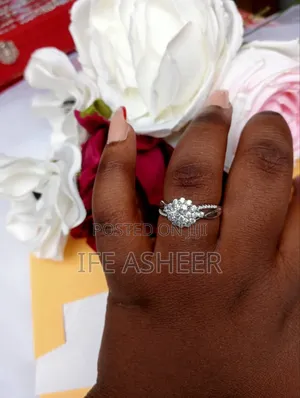 Photo - Deluxe Silver Mossanite Diamond Stone Engagement Ring