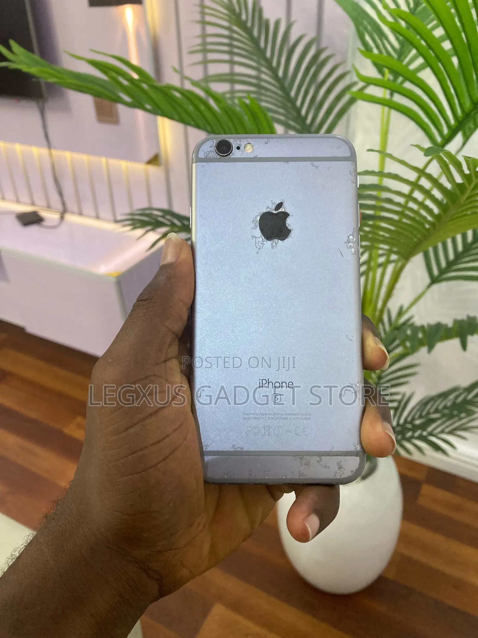 Apple iPhone 6s 64 GB Gray