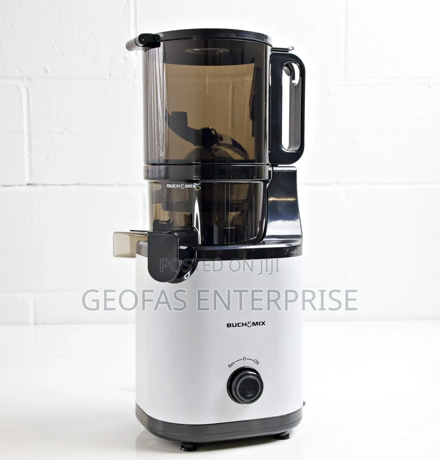 Buchymix Automatic Feeding Cold Batch Juicer- No Citrus