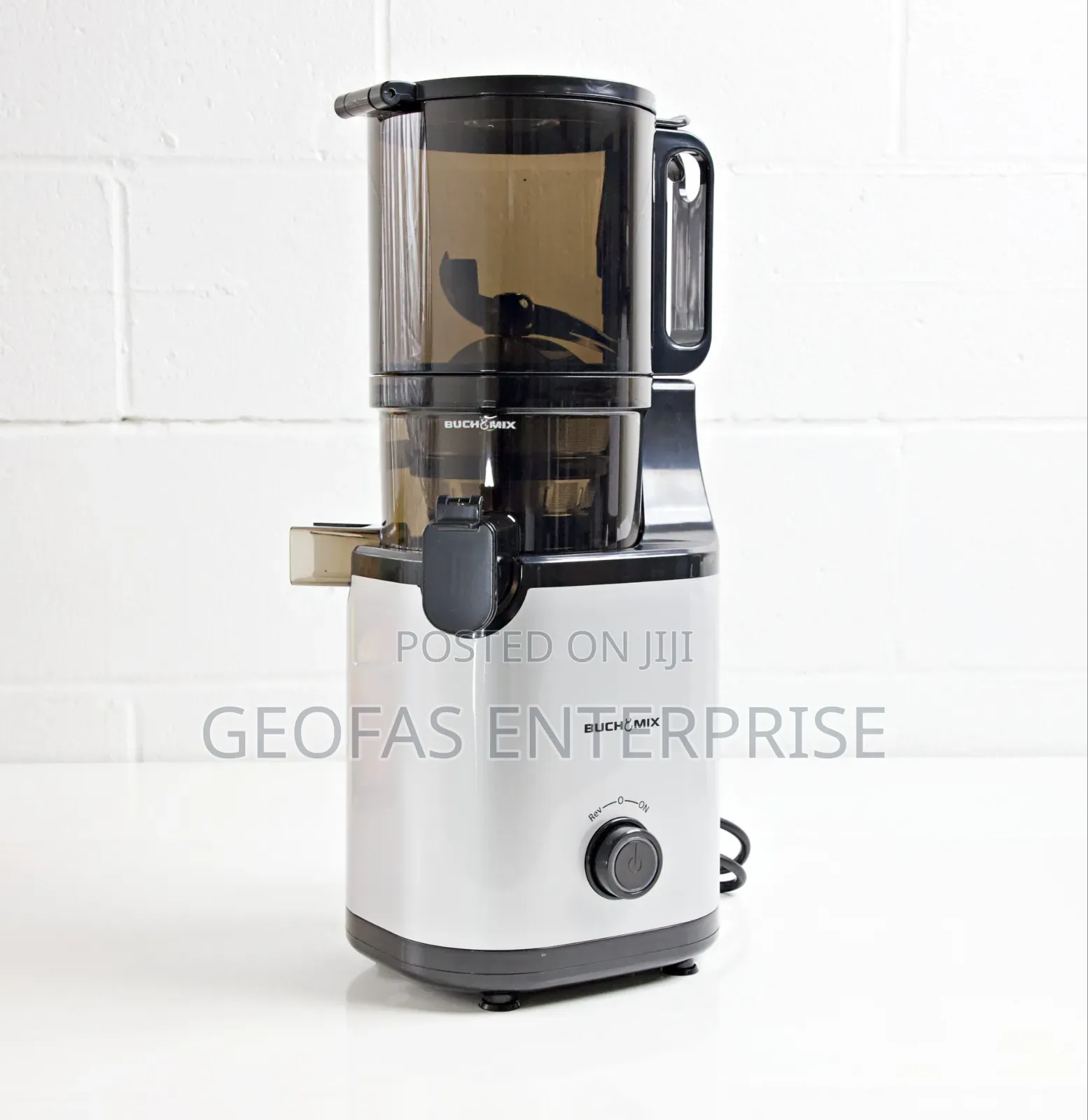 Buchymix Automatic Feeding Cold Batch Juicer- No Citrus