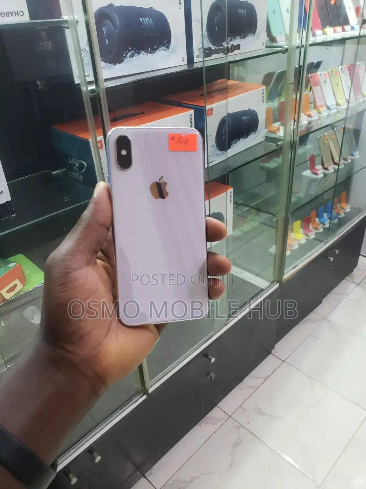 Apple iPhone X 64 GB White