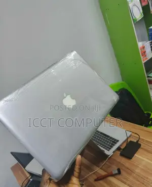 New Laptop Apple MacBook 2013 8GB Intel Core I5 HDD+SSD 256GB