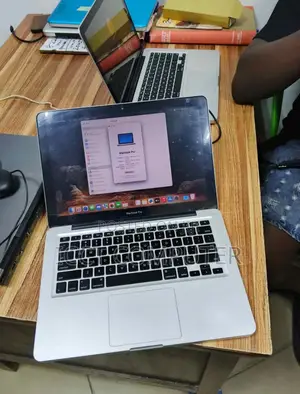 New Laptop Apple MacBook 2013 8GB Intel Core I5 HDD+SSD 256GB
