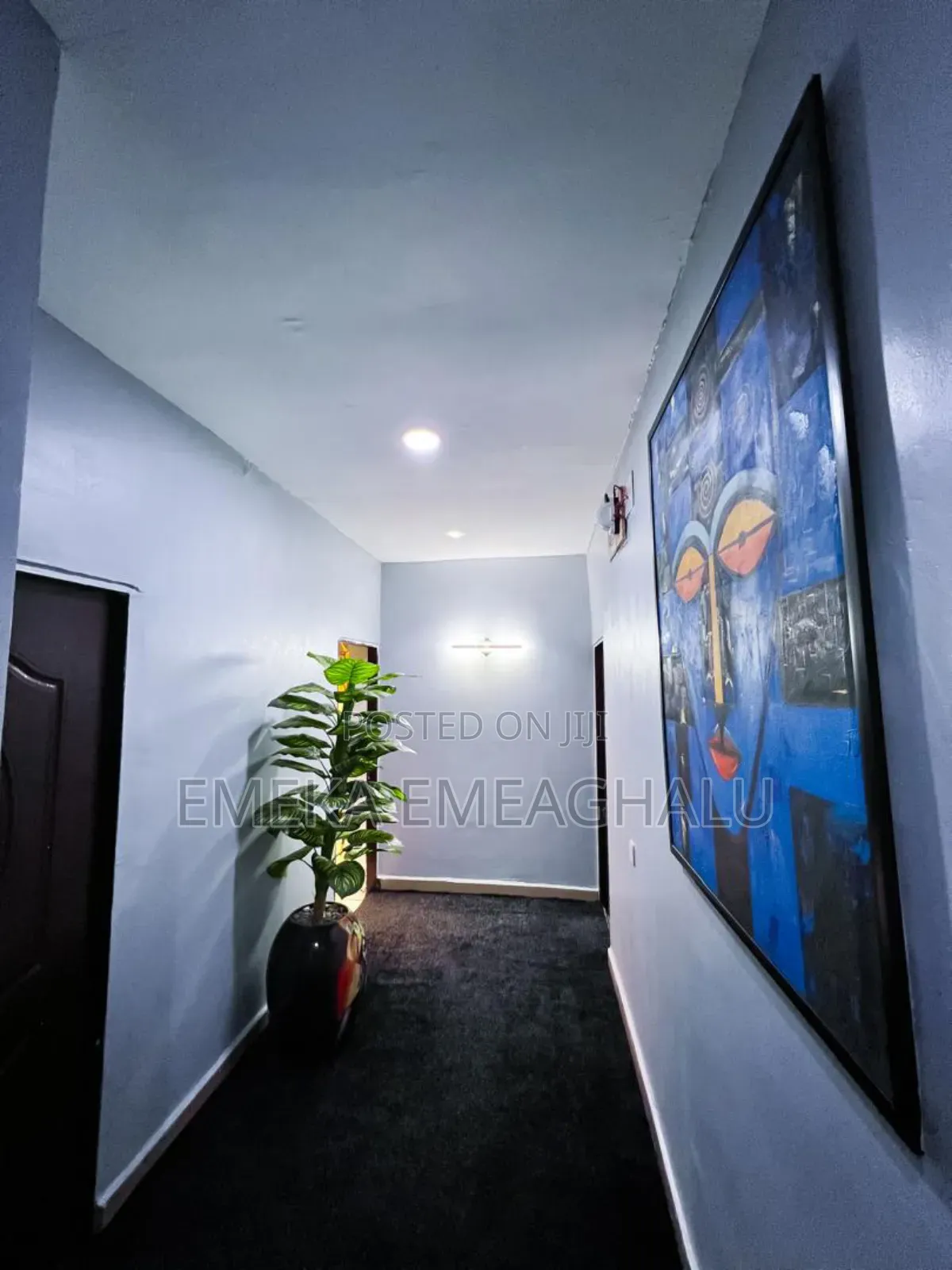 Sharp 2 Bedroom Flat