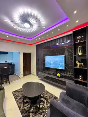 Sharp 2 Bedroom Flat