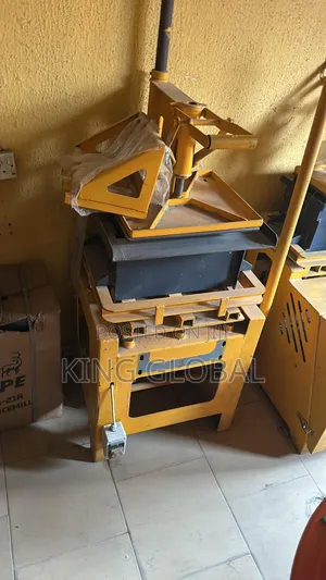 Electric Block Mouldong Machine