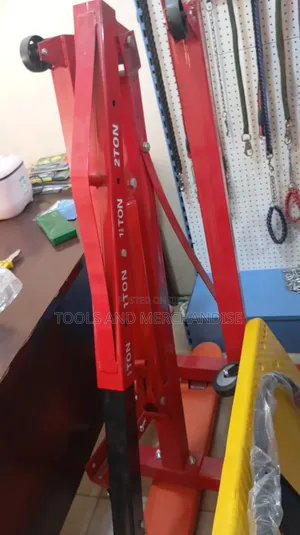 Hydraulic Shop Engine Crane (2 Ton)