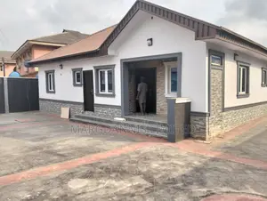Photo - Furnished 10bdrm Bungalow in Ebute, Ikorodu for sale