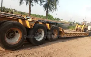 75tons Tokunbo Lowbed