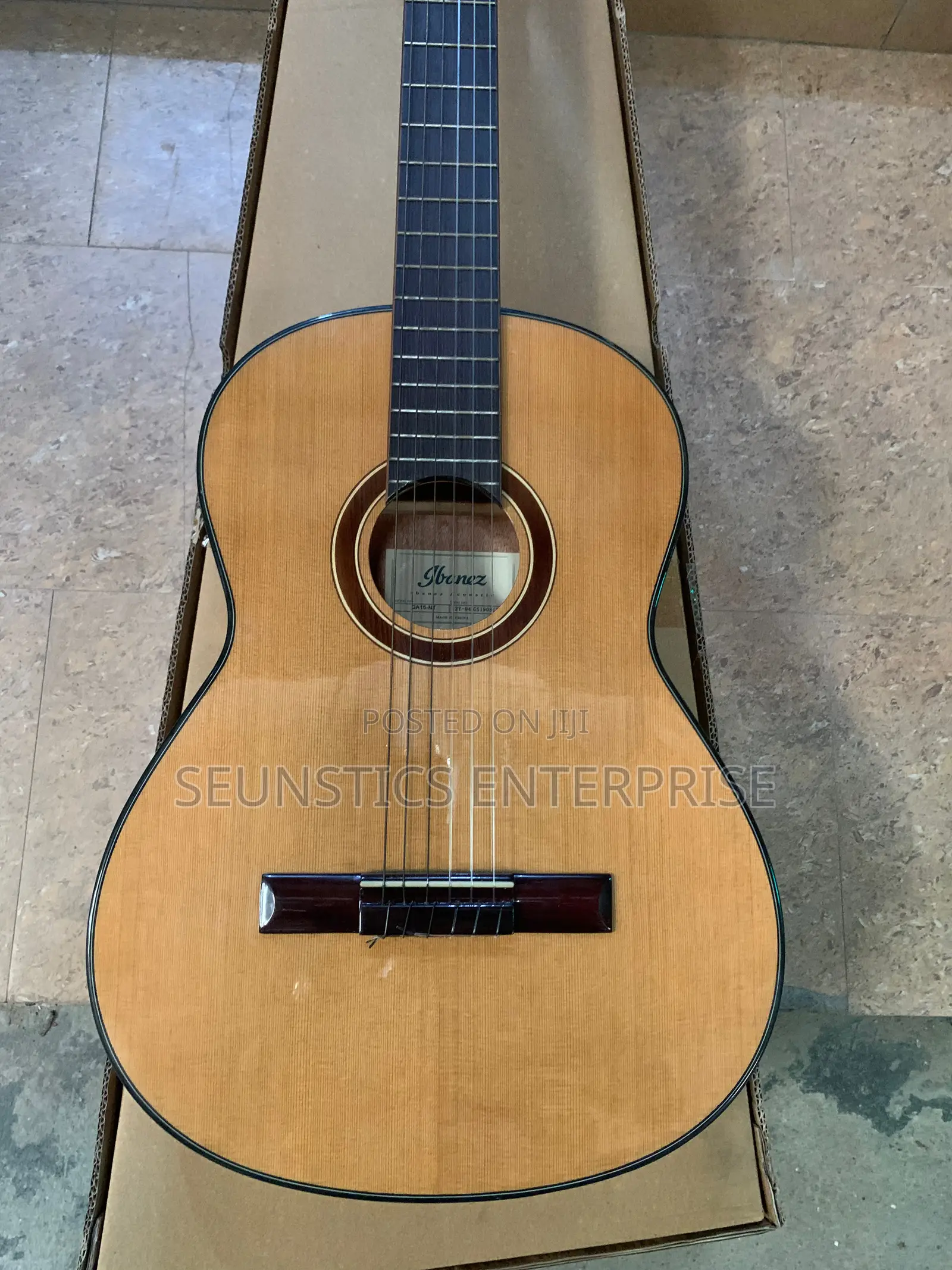 Quality Ibanez GA15 NT Classical Acoustic Guitar