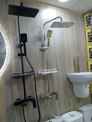 Quality Heavy Gauge Standing Shower Mixer With Soap Dish