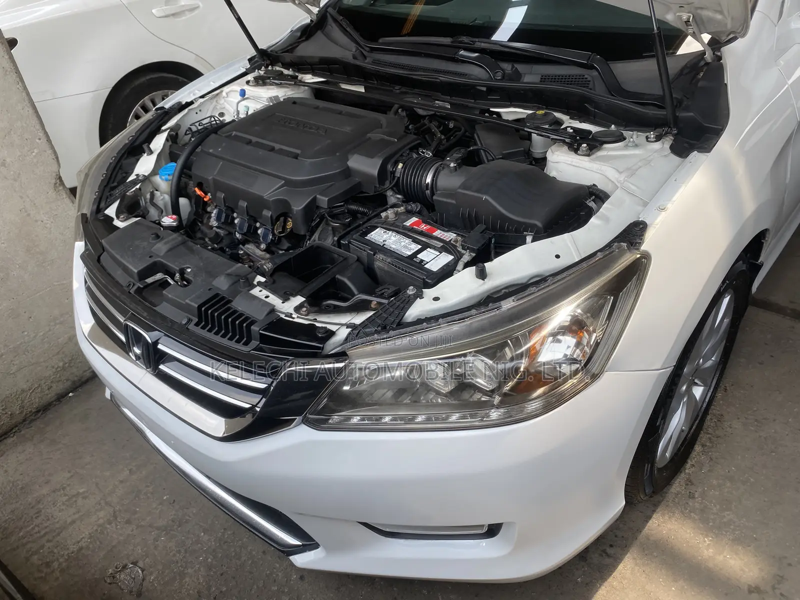 Honda Accord 2013 White