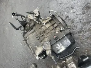 Automatic Gear Box Ford Escape 2008