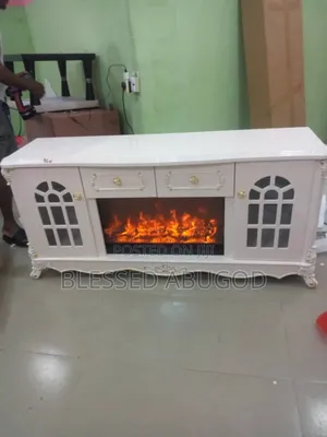 Royal Tv Stand