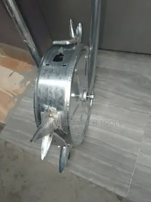 Iron Seed Planter Machine