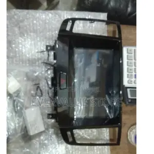 Infiniti Fx35 Android Player + Reverse Camera.