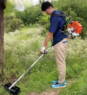 Weeder/Brush Cutting Machine