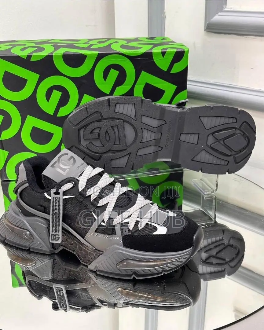 D G Sneakers
