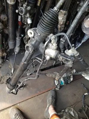 Power Steering Rack for Toyota Sienna 1999/2002 Model