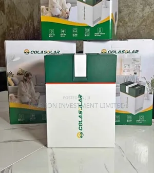 Cola1000 Solar Generator Lithium Battery Built in With Solar Panel