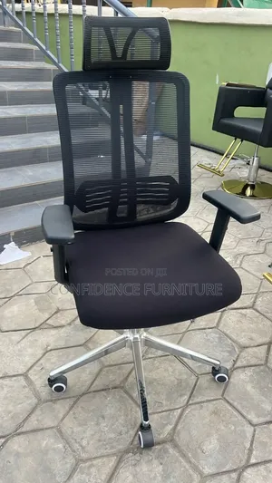High Quality Ergonomic Mesh Swivel Chair