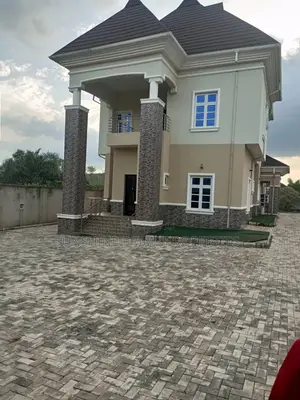 Furnished 4bdrm Duplex in Adesida Estate, Akure for sale
