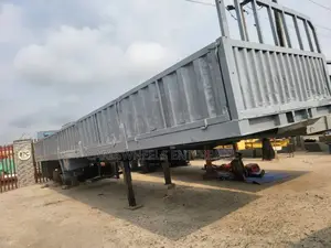 Trailers and Trucks Buckets