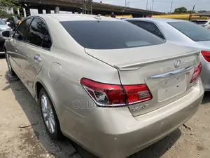 Photo - Lexus ES 350 2012 Gold