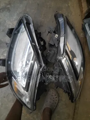 Headlight for Mazda Cx9 2009 Model