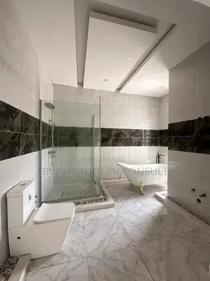 5bdrm Duplex in Private, Osapa london for sale