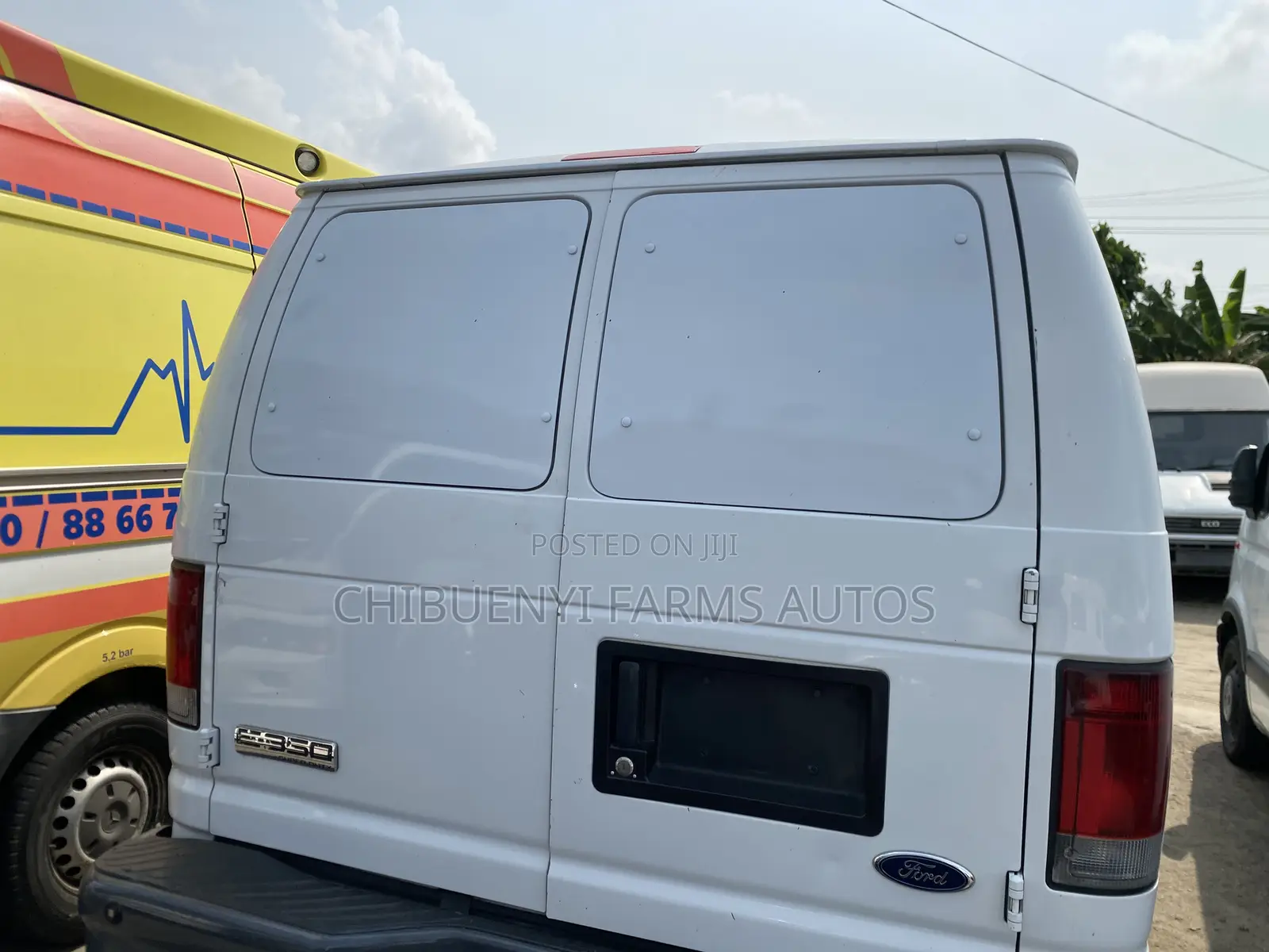 Ford E350 2010 White