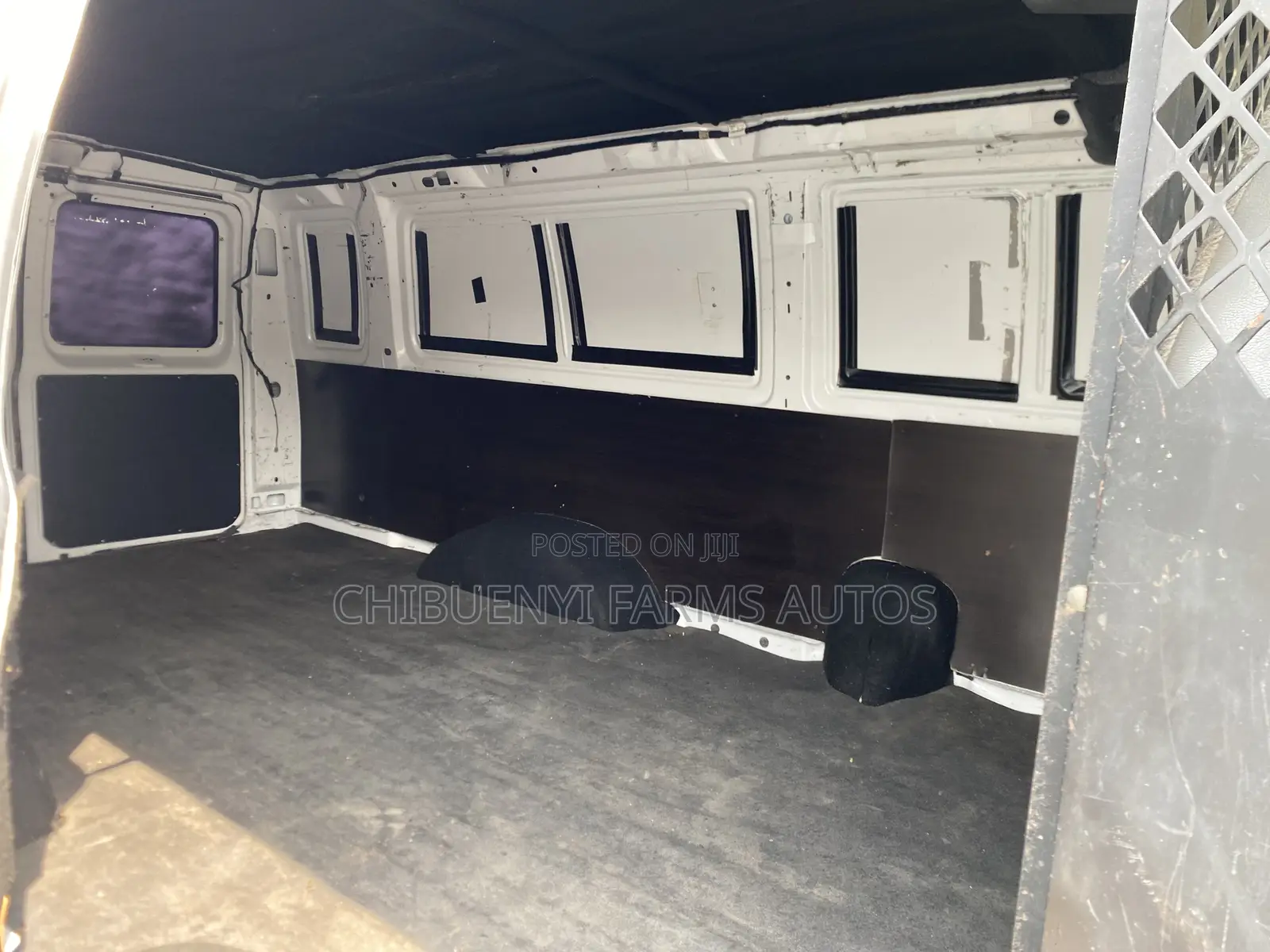Ford E350 2010 White