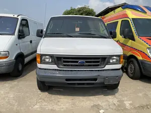 Ford E350 2010 White