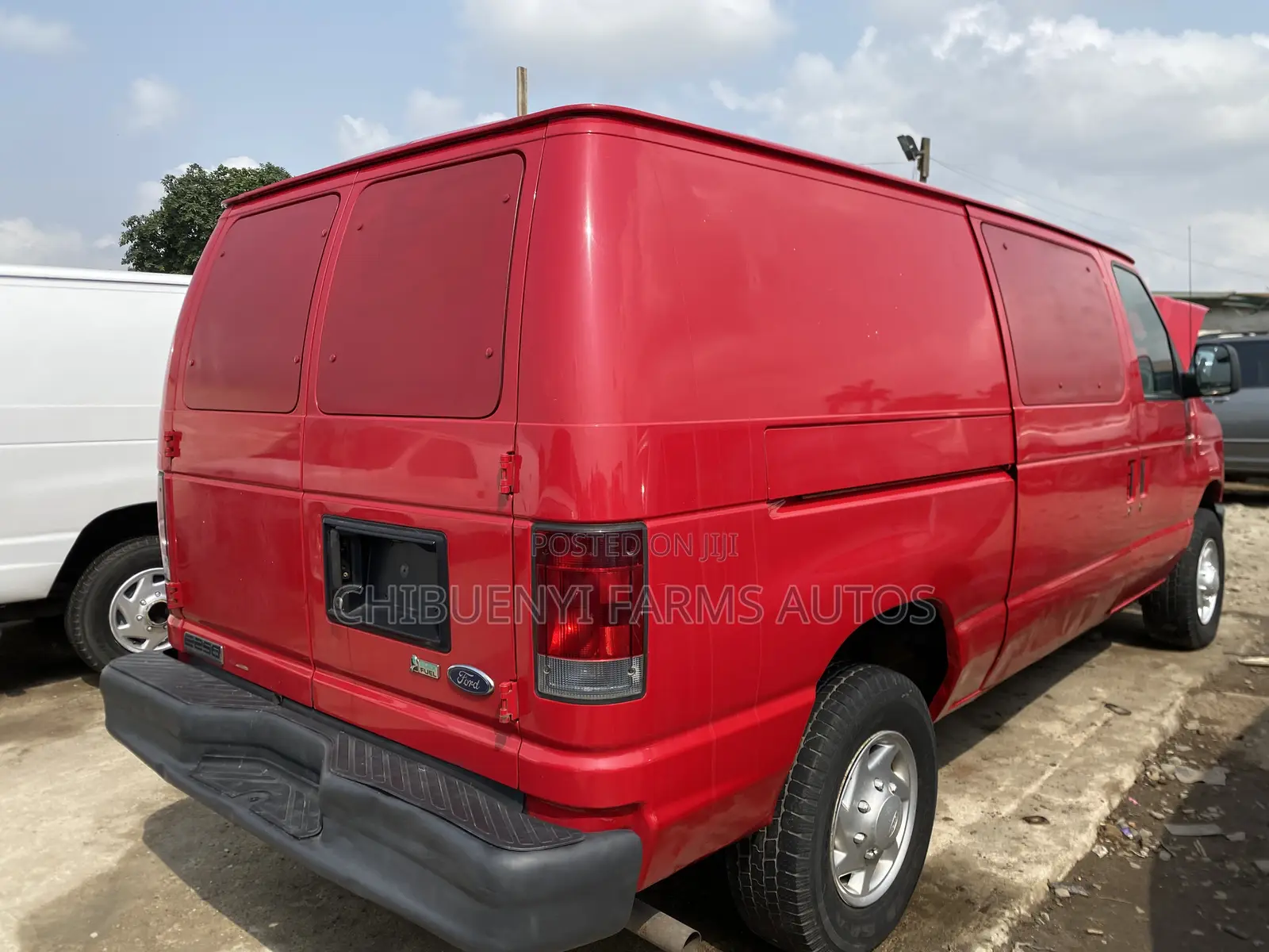 Ford E250 2012 Red