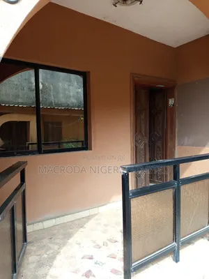 8bdrm House in Iju Ishaga for rent