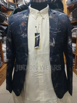 Photo - Unique Flower Blazer