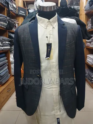 Photo - Unique Quality Strips Blazer