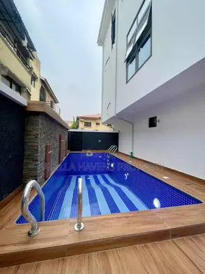 Gloriously Built 6bedroom Duplex