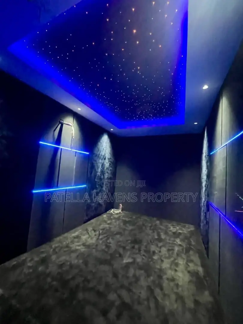 Gloriously Built 6bedroom Duplex