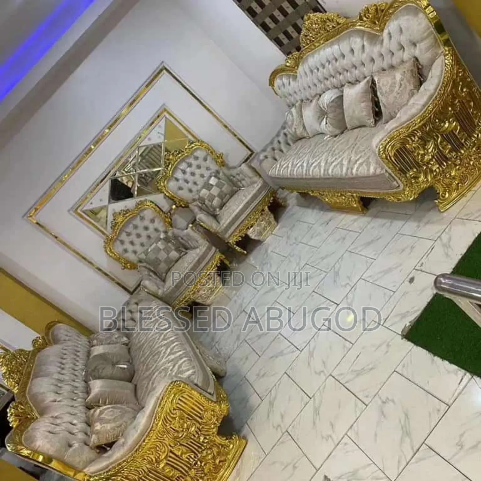 Executive Royal Chair