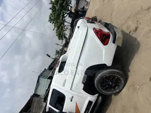 Carryboy Boot Cover for Hilux