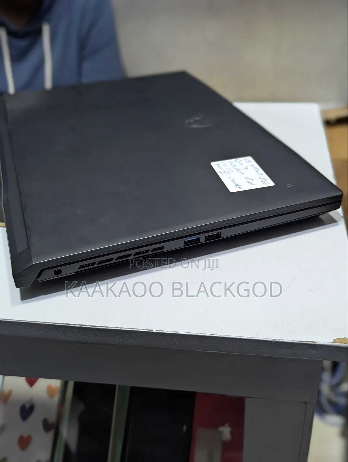 Laptop MSI GF65 Thin 10UE 16GB Nvidia SSD 1T