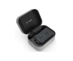 Huddly IQ With Microphone and Travel Kit