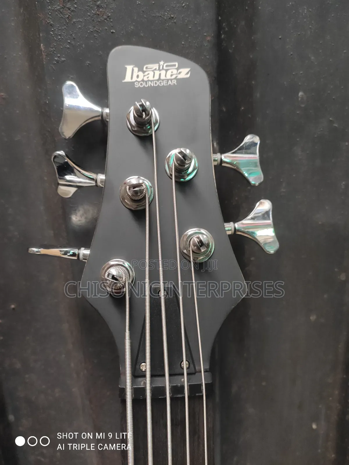 Ibanez Active 5 Strings Bass Guitar