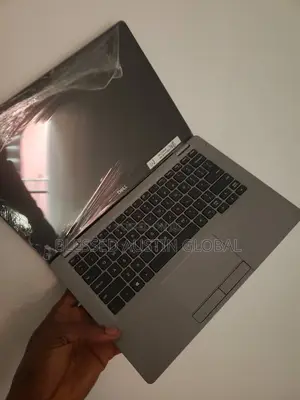 Laptop Dell Latitude 5310 8GB Intel Core I5 SSD 256GB