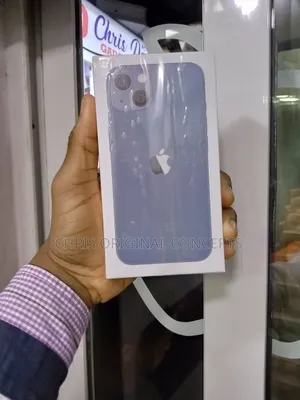 New Apple iPhone 13 256 GB Blue