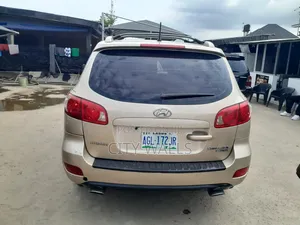 Hyundai Santa Fe 2007 Gold
