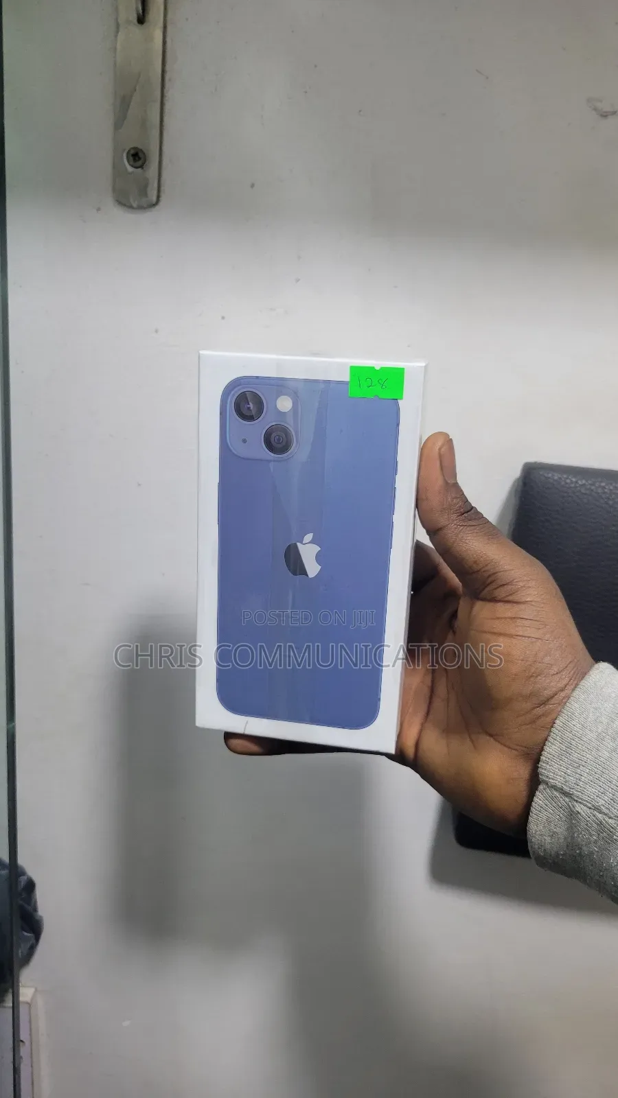 New Apple iPhone 13 128 GB Blue