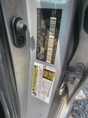 Toyota Matrix 2011 Silver